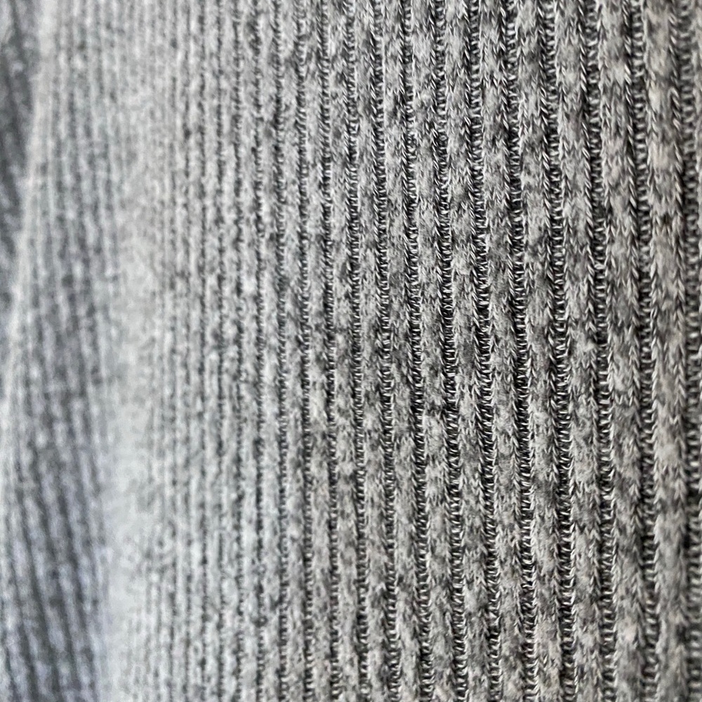 ✨SALE✨ Ribbed Knit Mock Neck - Picture 2 of 4